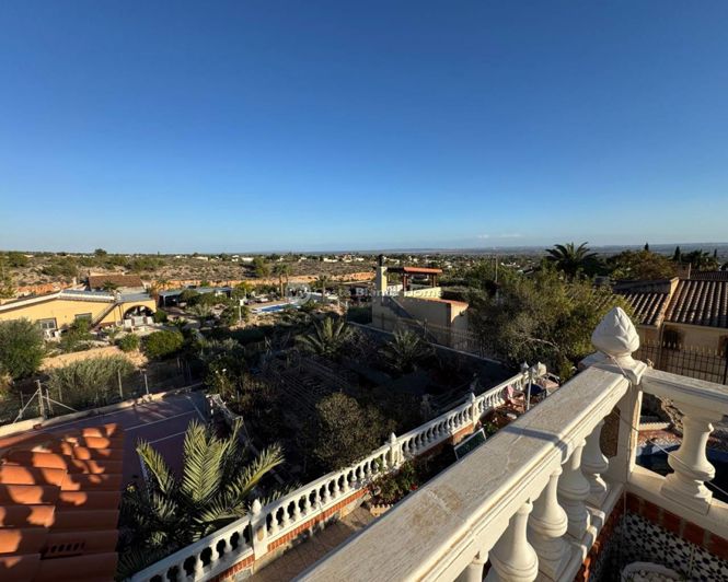 Image No.24-6 Bed Villa for sale