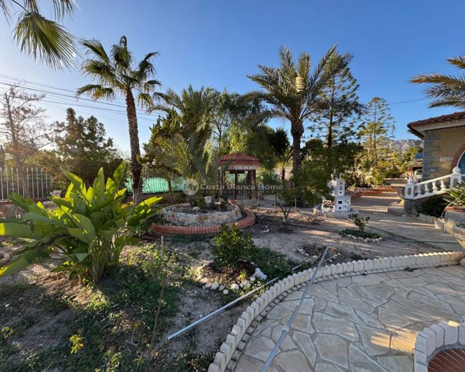 Image No.34-6 Bed Villa for sale