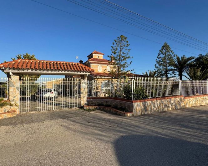 Image No.40-6 Bed Villa for sale