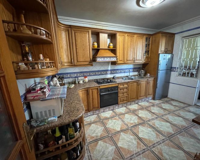 Image No.9-6 Bed Villa for sale