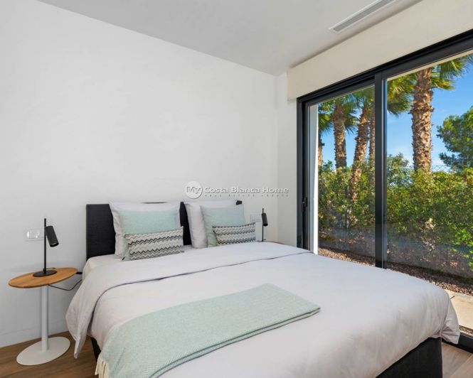 Image No.34-4 Bed Villa for sale