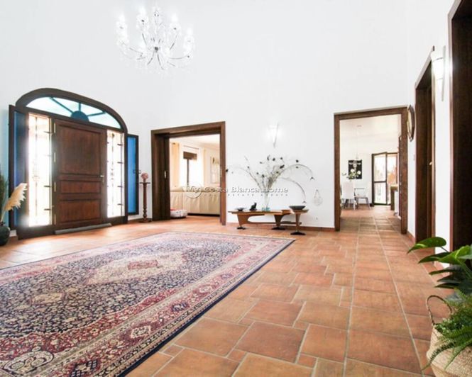 Image No.30-4 Bed Villa for sale