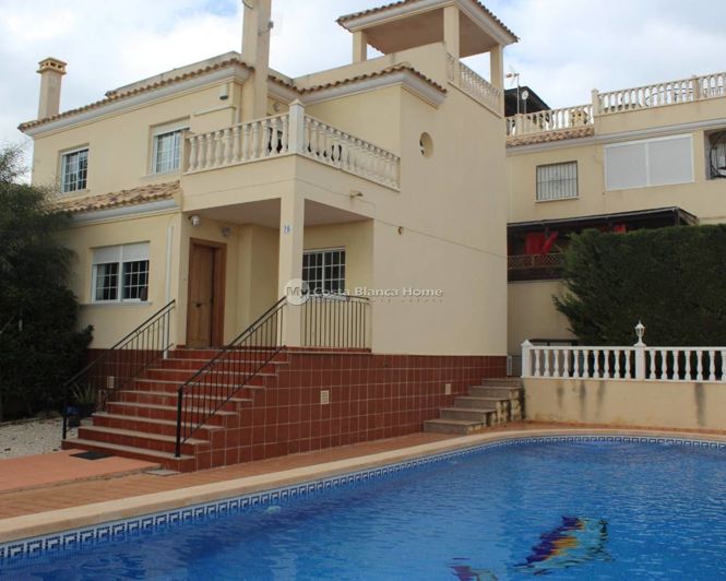 Image No.1-3 Bed Semi-Detached for sale