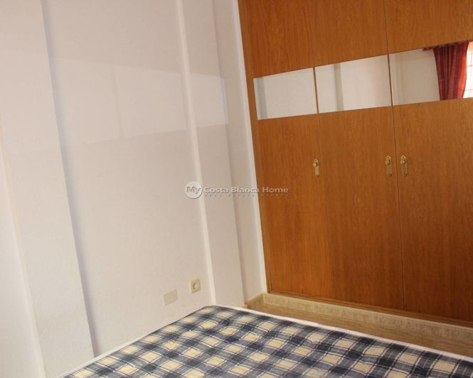 Image No.18-3 Bed Semi-Detached for sale