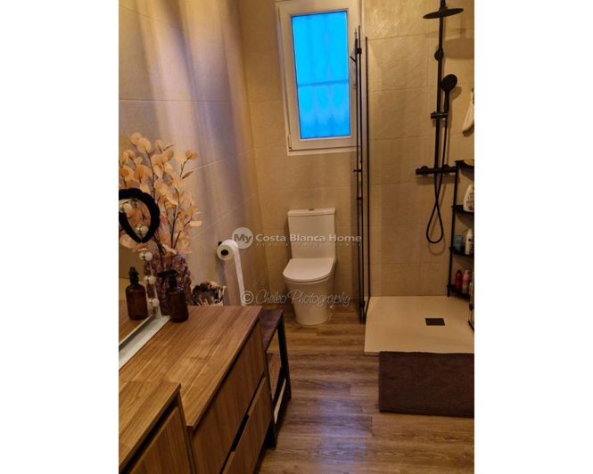 Image No.14-6 Bed Villa for sale