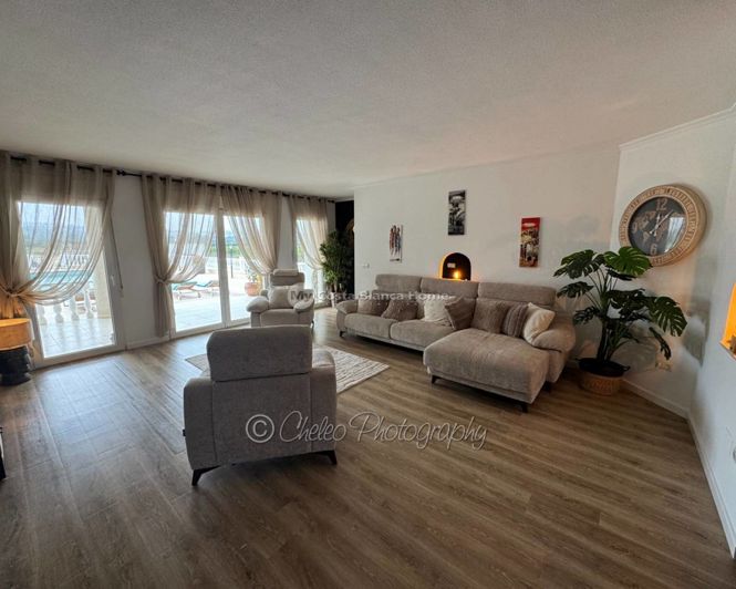 Image No.17-6 Bed Villa for sale