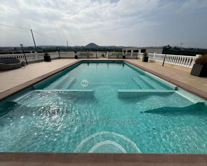 Image No.46-6 Bed Villa for sale