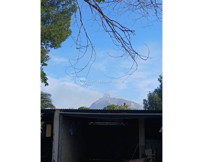 Image No.27-3 Bed Property for sale