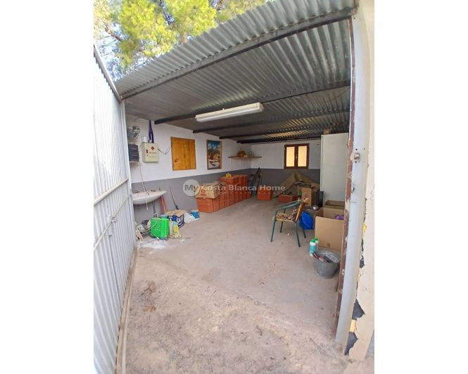 Image No.29-3 Bed Property for sale