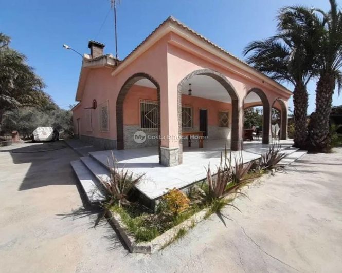 Image No.1-Villa de 6 chambres à vendre à Alicante