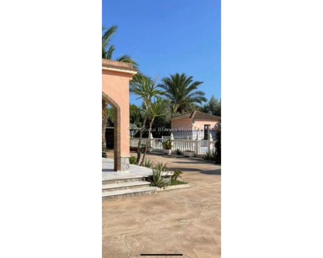 Image No.14-6 Bed Villa for sale