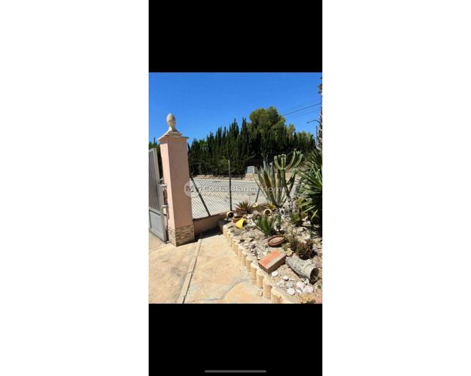 Image No.19-6 Bed Villa for sale