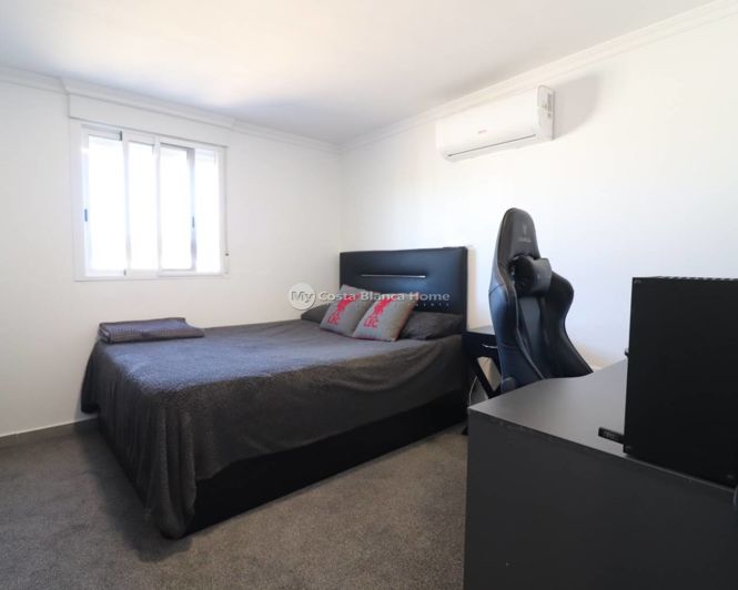 Image No.26-3 Bed Country House for sale