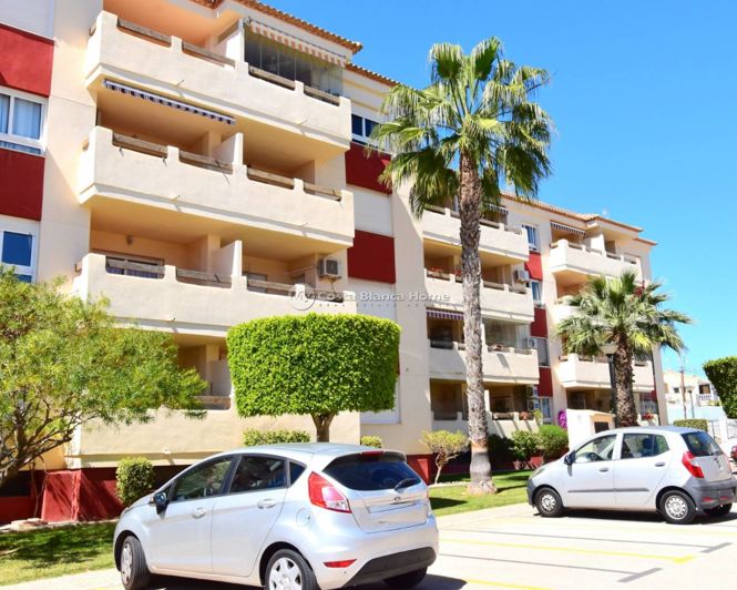 Image No.1-Appartement de 2 chambres à vendre à Orihuela Costa