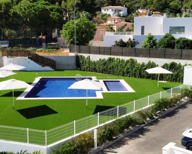 Image No.1-3 Bed Property for sale