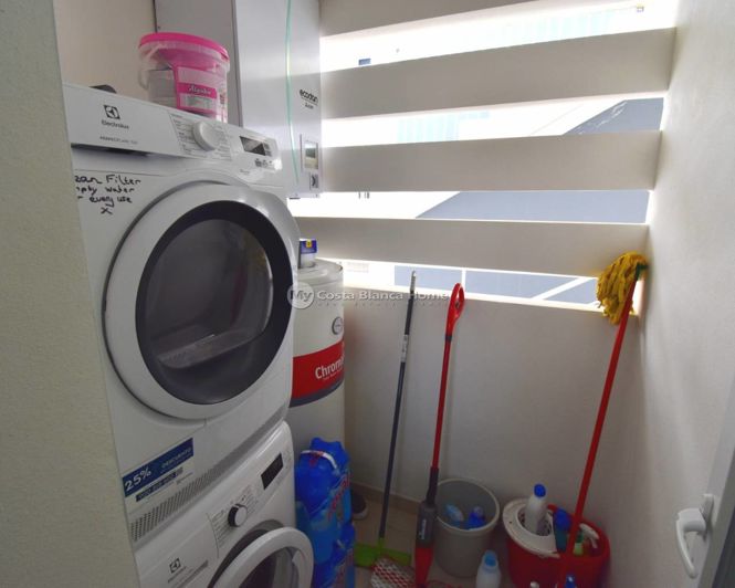 Image No.9-2 Bed Apartment for sale