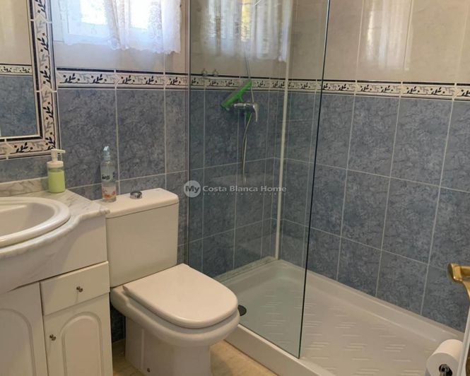 Image No.30-3 Bed Property for sale