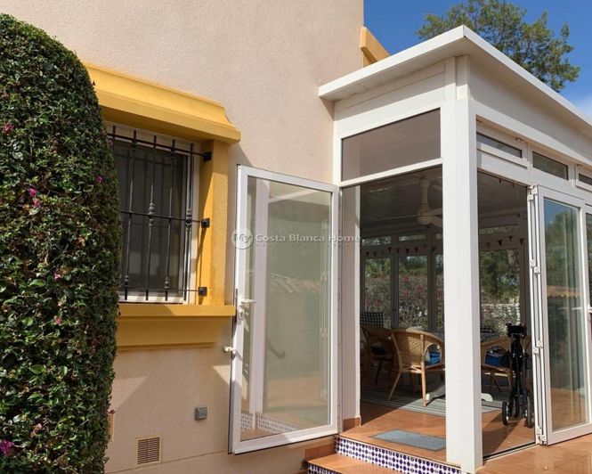 Image No.37-3 Bed Property for sale