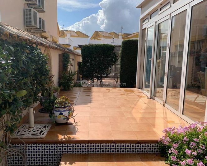 Image No.38-3 Bed Property for sale