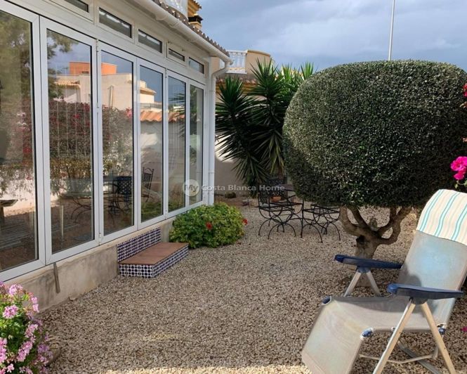 Image No.40-3 Bed Property for sale