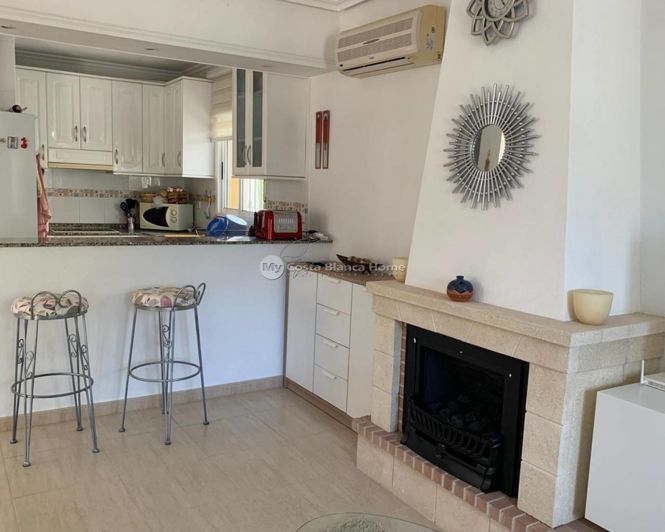 Image No.8-3 Bed Property for sale