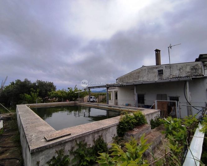 Image No.14-3 Bed Country House for sale