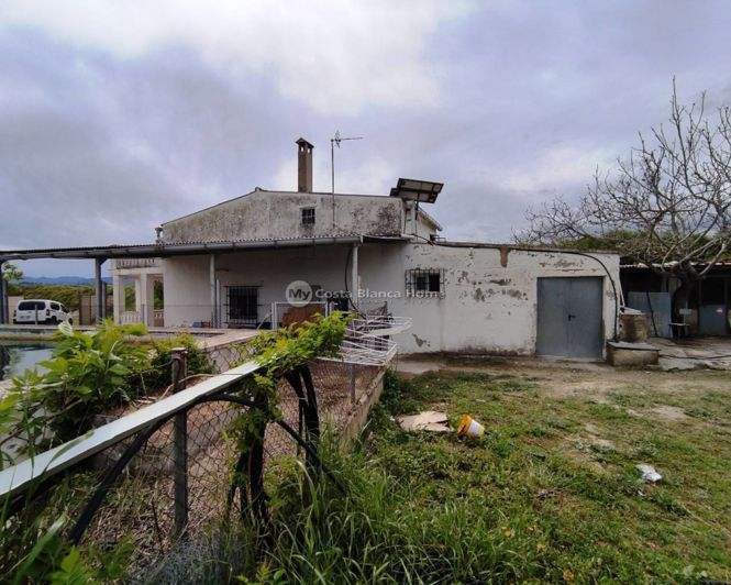 Image No.15-3 Bed Country House for sale