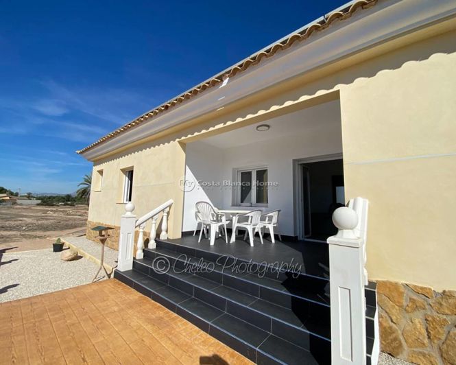 Image No.2-4 Bed Villa for sale