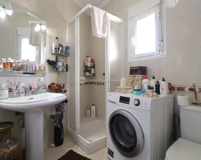 Image No.18-3 Bed Villa for sale