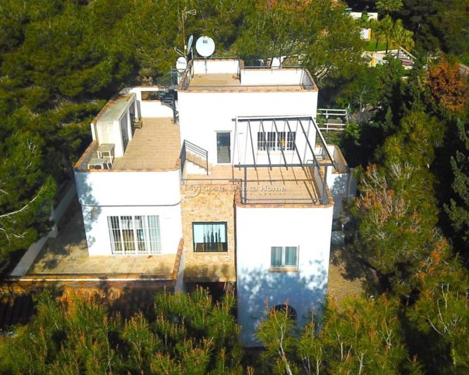 Image No.1-5 Bed Villa for sale