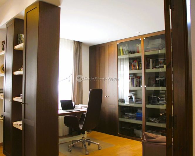 Image No.14-5 Bed Villa for sale