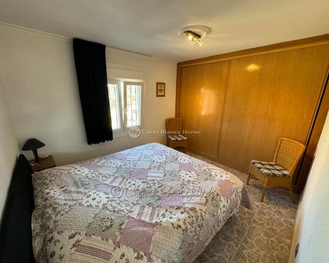 Image No.10-3 Bed Villa for sale