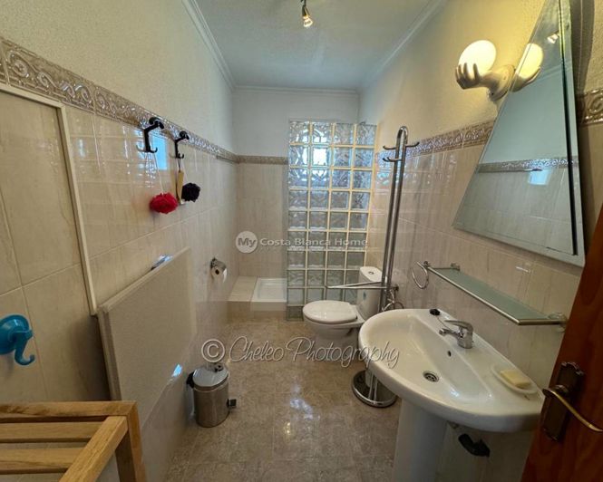 Image No.11-3 Bed Villa for sale