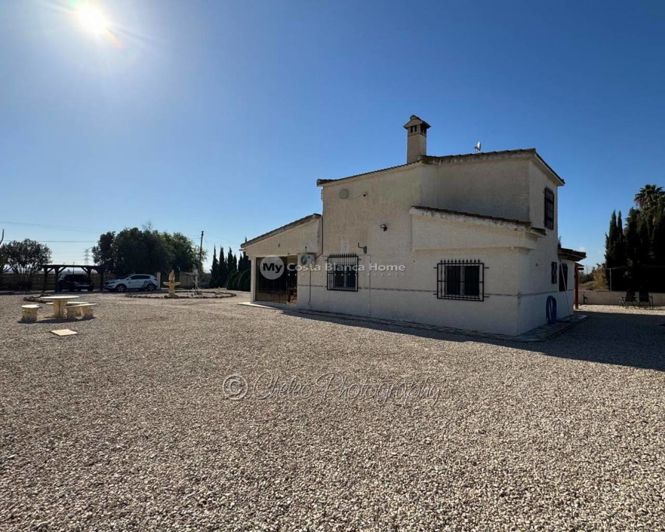 Image No.27-3 Bed Villa for sale