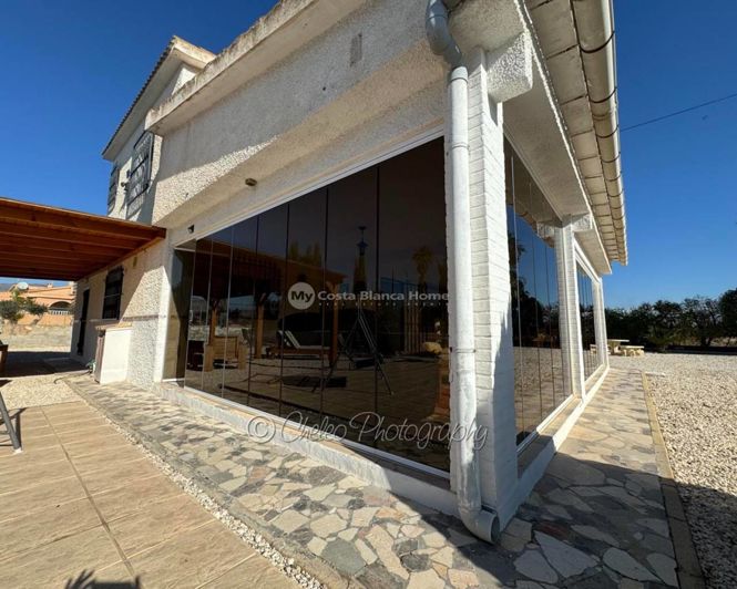 Image No.29-3 Bed Villa for sale