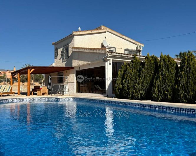 Image No.30-3 Bed Villa for sale