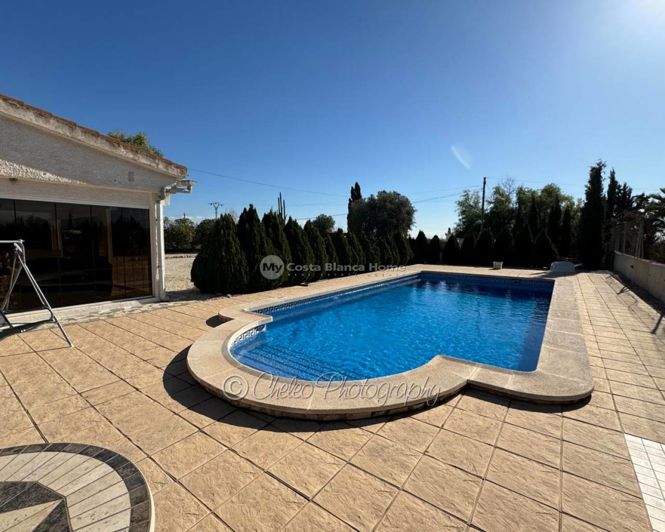 Image No.35-3 Bed Villa for sale