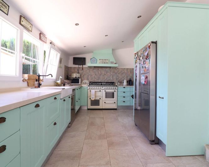 Image No.10-6 Bed Villa for sale