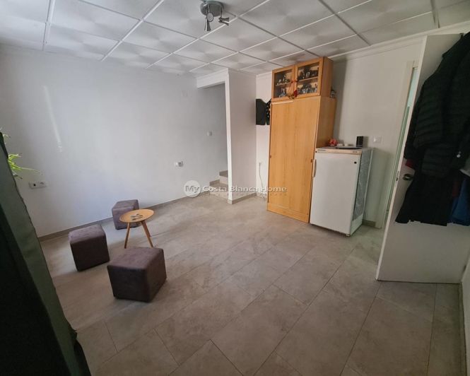 Image No.11-3 Bed Townhouse for sale