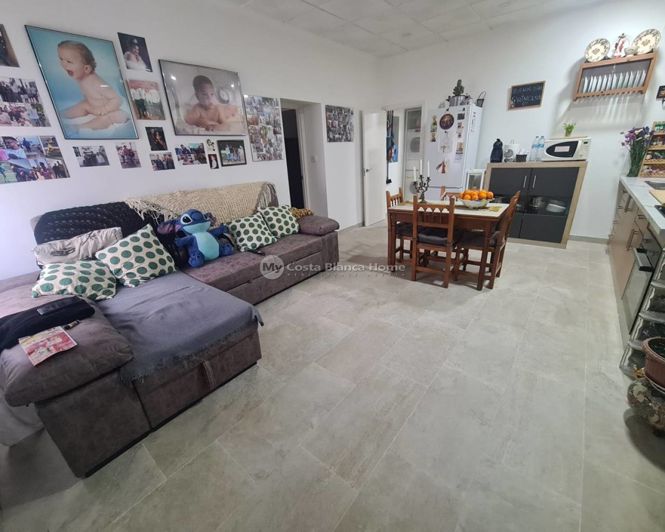 Image No.15-3 Bed Townhouse for sale