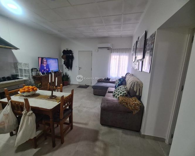 Image No.2-3 Bed Townhouse for sale