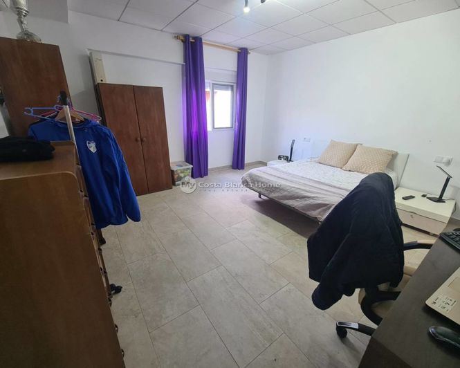 Image No.6-3 Bed Townhouse for sale