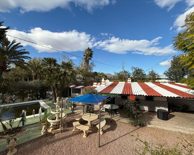 Image No.45-3 Bed Country House for sale