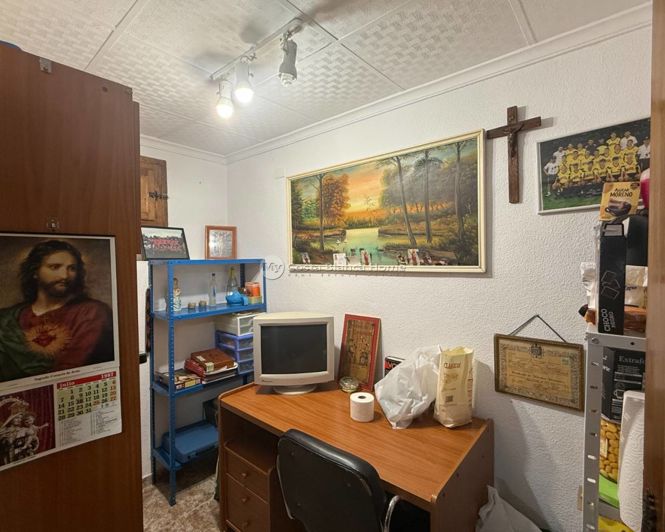 Image No.8-3 Bed Country House for sale