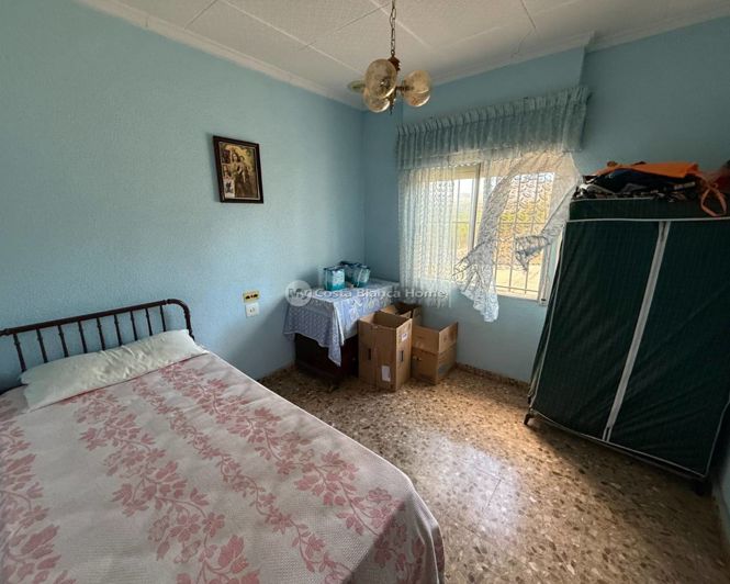 Image No.8-5 Bed Country House for sale