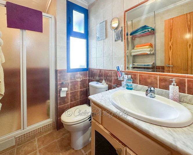 Image No.18-3 Bed Villa for sale