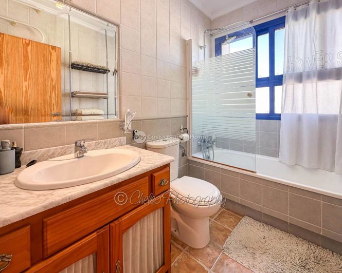 Image No.21-3 Bed Villa for sale