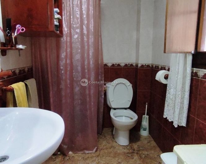 Image No.13-5 Bed Country House for sale