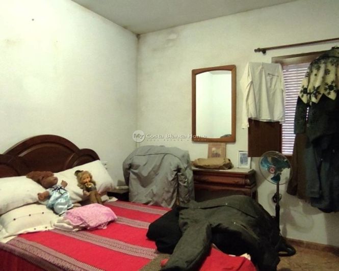 Image No.14-5 Bed Country House for sale