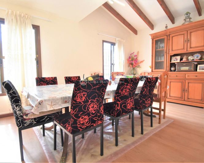 Image No.10-Villa de 4 chambres à vendre à Orihuela Costa